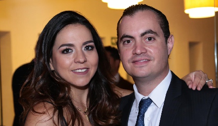  María Fernanda Castillo y Christian Almazán.