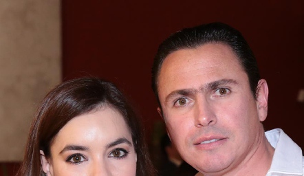  Daniela Zárate y Alejandro Williams.
