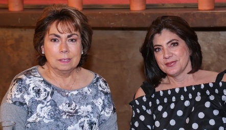  Eugenia Córdova y Leticia Anaya.
