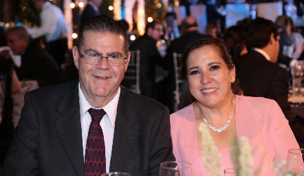 Jorge Zapata y Adriana Enríquez.