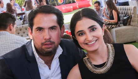  Rafael Araiza y Samira Romo.
