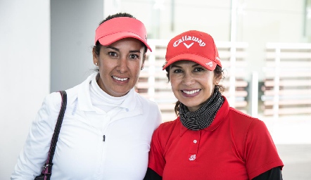  Fabiola González y Marisa Contreras.
