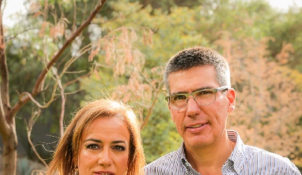  Karina Ramos y Mauricio Alcalde.
