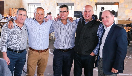  Beto Gómez, Omar Gutiérrez, Mauricio Alcalde, Enrique Portillo y Luis Manuel Gil.