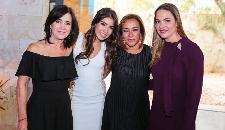  Ana Laura de Treviño, Karina Alcalde, Karina Ramos y Lorena Rodríguez.