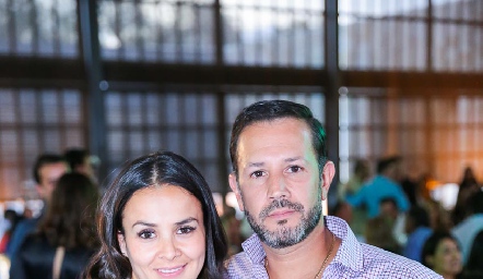  Adriana y Alejandro Lafuente.
