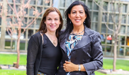  Diana Guel y Claudia Pozos.