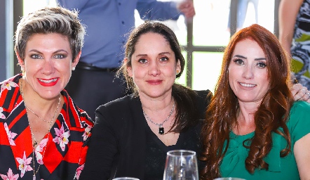  Margarita Padilla, Marcela Duque y Adriana Jiménez.