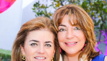  Adriana Carrera y Nuria Lozano.