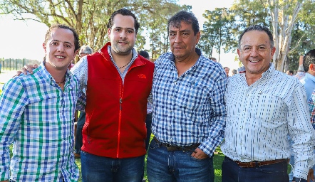  Santiago Aguillón, Andrés Mina, Cacho Rodríguez y Octavio Aguillón.