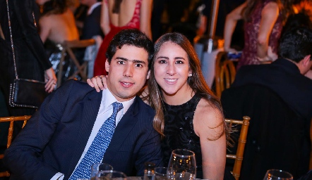  Gabriel Torres y Diana Olvera.