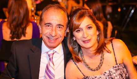  José Medlich y Mónica Leal de Medlich.