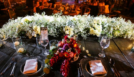  La mesa de los novios.