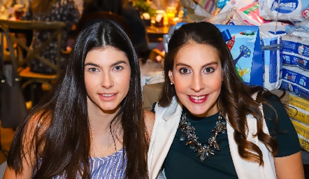  Mariana Palazuelos y Ceci Castelo.