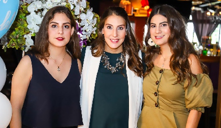  Isa, Ceci y Lu Castelo.