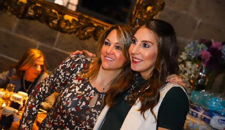  Ale Santos y Ceci Castelo.