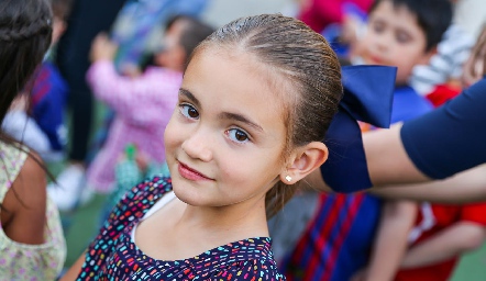  Ximena.