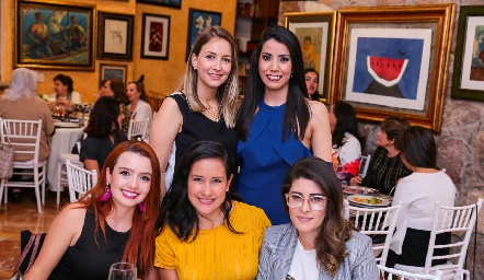  Andrea Dibildox, Gaby Carrilllo, Hana Rangel, Mayte Benítez y Sofía Orozco.