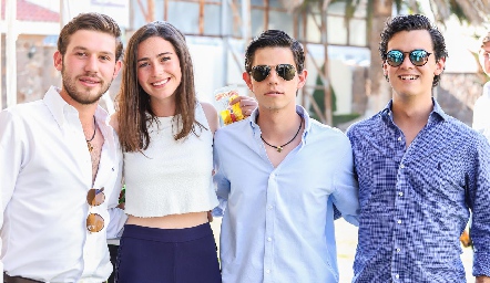  Oscar Mendizábal, Maite Mendizábal, Gustavo Medina y José Antonio López.