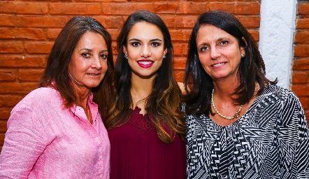  Alma Ros Orozco, Marce Díaz Infante y Gaby Meade.