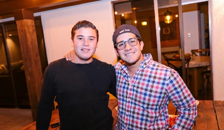  Quique Derbez y Pablo Lavín.