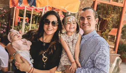  Familia Almazán Castillo.