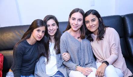  Ximena Stevens, Ceci Solano, Andrea Villasana y Litzi Alonso.