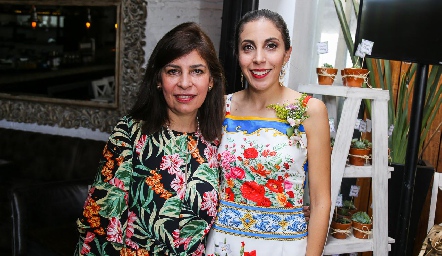  Angelita González y Daniela Paredes.