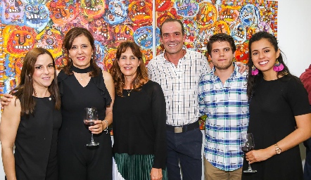  Diana Guel, Marcela Milán, Mónica de la Rosa, Juan Cuétara, Ricardo de la Torre y Sofía Milán.
