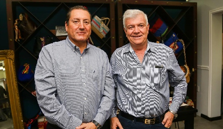  Rafael Olvera y Armando de la Parra.