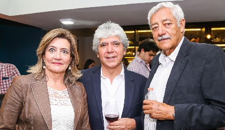  María del Carmen de la Rosa, Hugo Castillo e Ignacio Ortega.