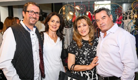 Gerardo y Vicky Cabrero, Ana Lilia y Luis Ortuño.
