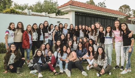  Reu entre amigos.