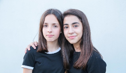  Andrea Barrón y Constanza Castanedo.