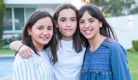  Vale, Sofi y Lucciana.
