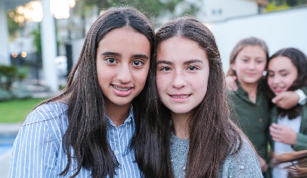  María y Zaza.