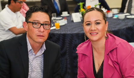  Carlos Hernández y Maritza Vázquez.
