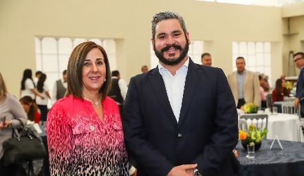  Lorena Valle y Chacho Gallardo.