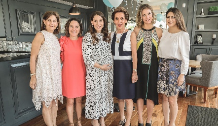  Luchi Grijalva, Marifer Ramírez, Cecy Castelo, Alicia Abella, Monze Martell y Lu Castelo.