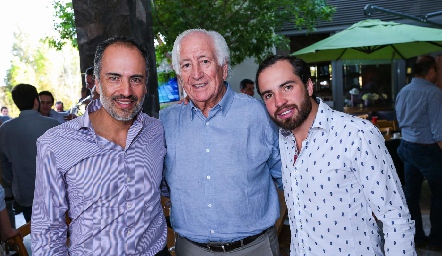  Marcelo, Marcelo y Marcelo de los Santos.