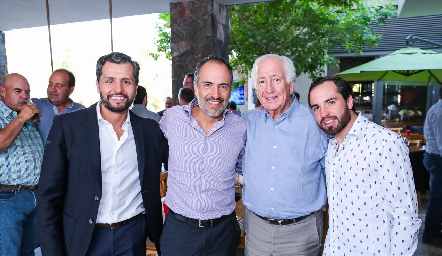  Carlos, Marcelo, Marcelo y Marcelo de los Santos.