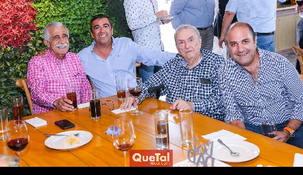  José Medloch, Gerardo Galván, José Antonio Nieto y Lalo Nieto.