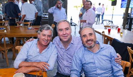  Jorge Gómez, Güero y Alejandro Navarro.