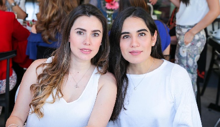  Fernanda Pérez y Mariana Rodríguez.
