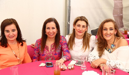  Leticia Pérez, Verónica Pérez, Priscila Mata y Rocío Vélez.