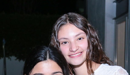  Sofía Gutiérrez y Daniela Humara.