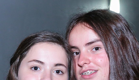  Daniela Sánchez y Miranda Díaz.