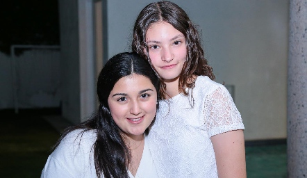  Sofía Gutiérrez y Daniela Humara.