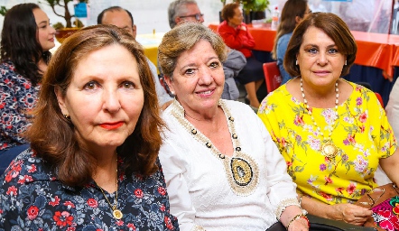  Lila Humada, Tere Alcalde y Graciela Milán.