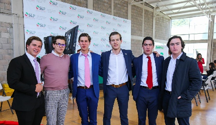  Juan Pablo Mendizábal, Javier Duarte, Galo Galván, David Estrada, Chente Azcona y Mateo Guerra.